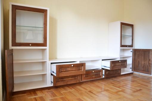 Obývací stěna ze dřeva Obývací stěna ze dřeva