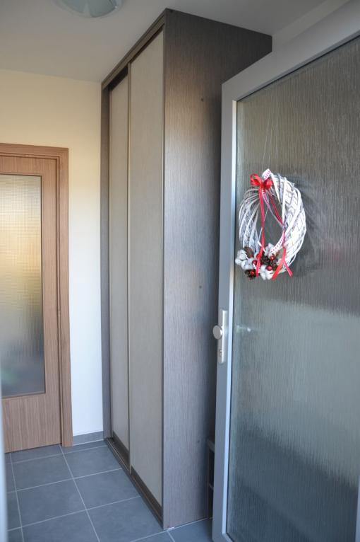 Předsíňová stěna | Plzeň – Šťáhlavy Předsíňová stěna | Plzeň – Šťáhlavy